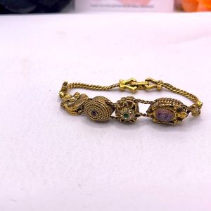 2.20.24_7 😮 Wow Vintage Goldette Charm Bracelet